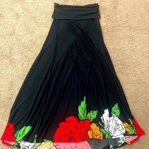 Lularoe size xxs crop top dress black with floral at bottom